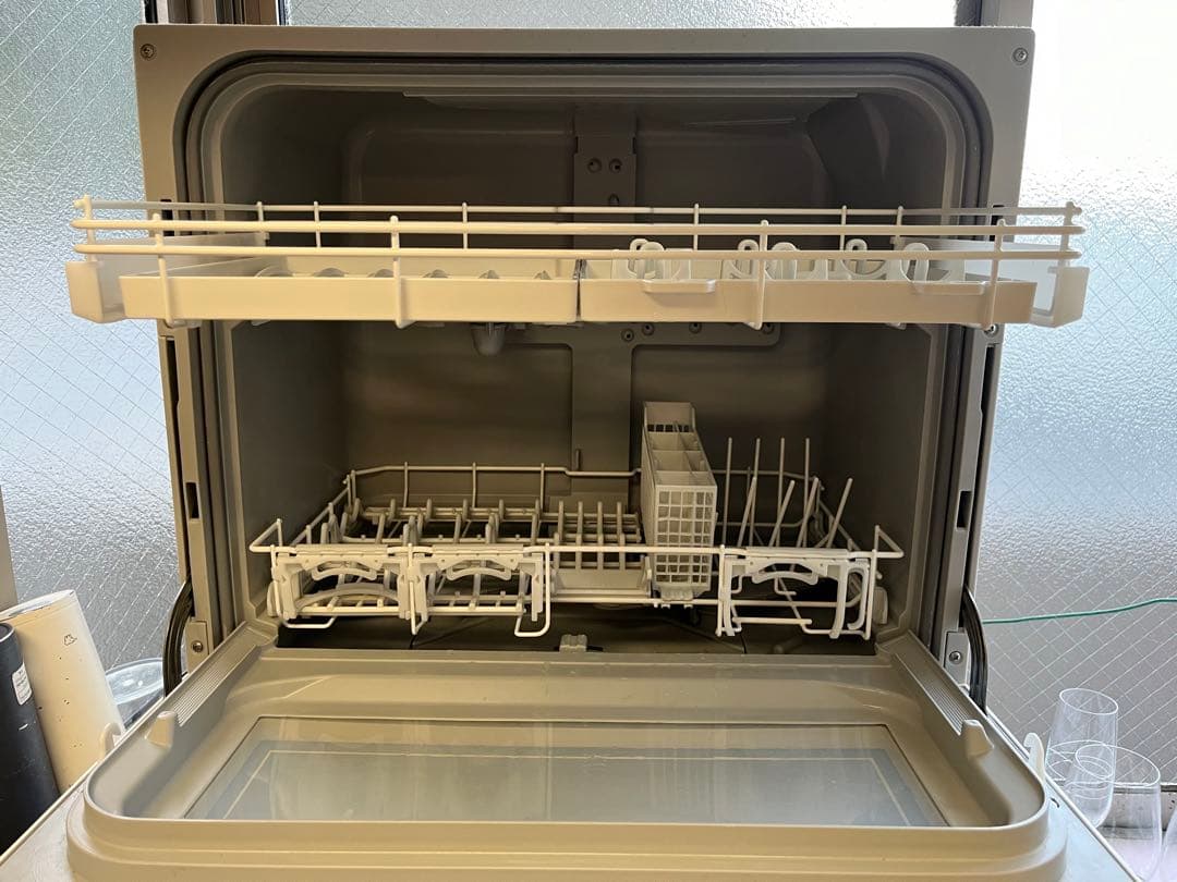Panasonic NP-TZ300-W WHITE 卓上タイプ食器洗い乾燥機