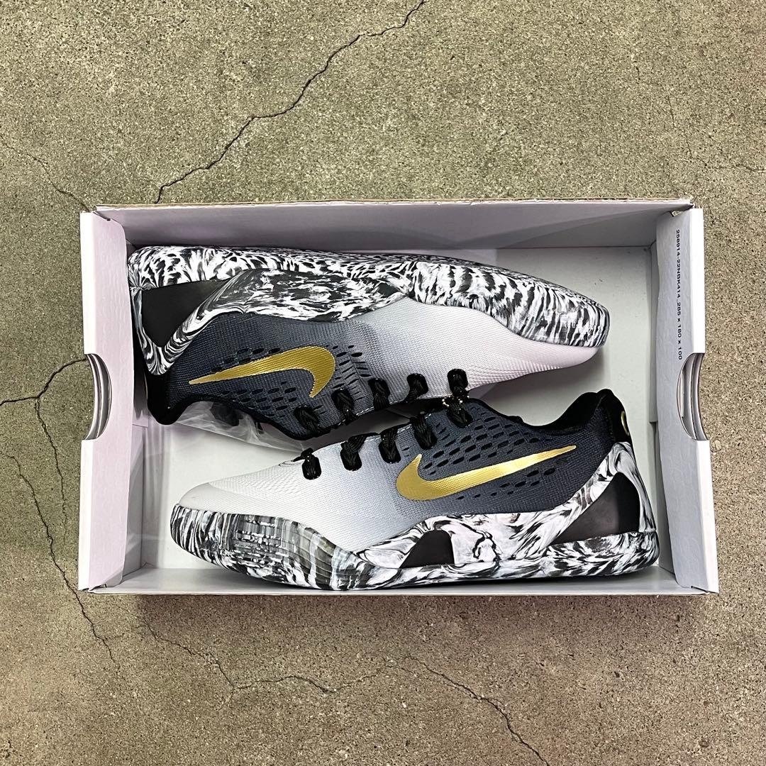 スニーカー Nike Kobe 9 EM Low Mambacita (GS) 23cm