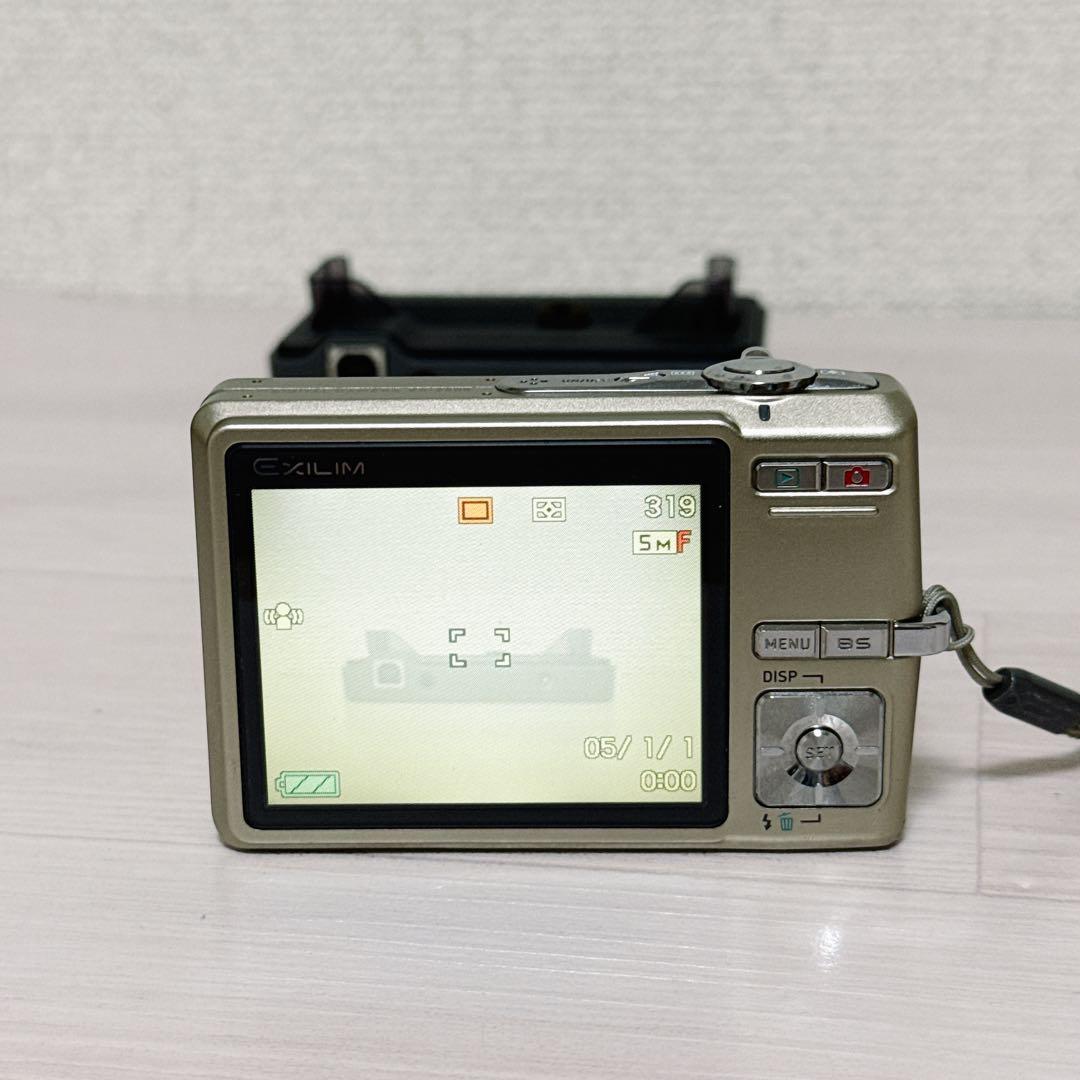 2442【希少品】 CASIO EXILIM EX-Z500 SDカード付属