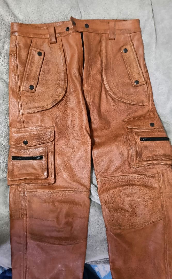 ゴ*ン様 ライダースパンツ　本皮　35インチ