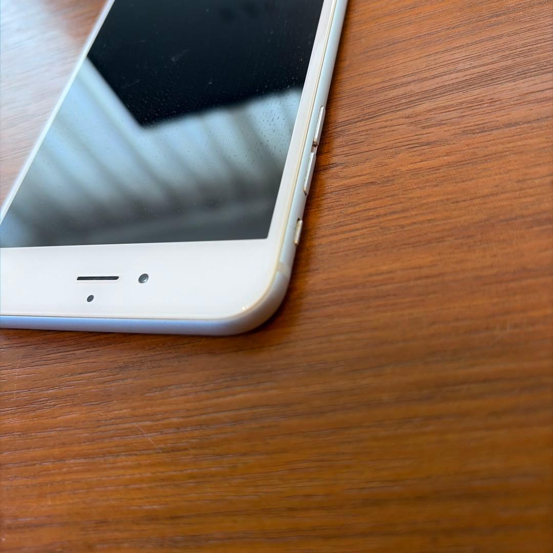 Apple iPhone 6 Plus 16GB ホワイト