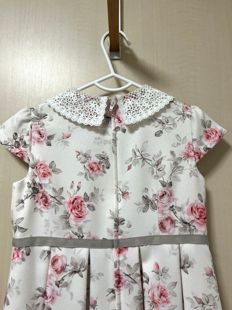 プティマイン、エル　フォーマルドレス 120cm 2組セット売り