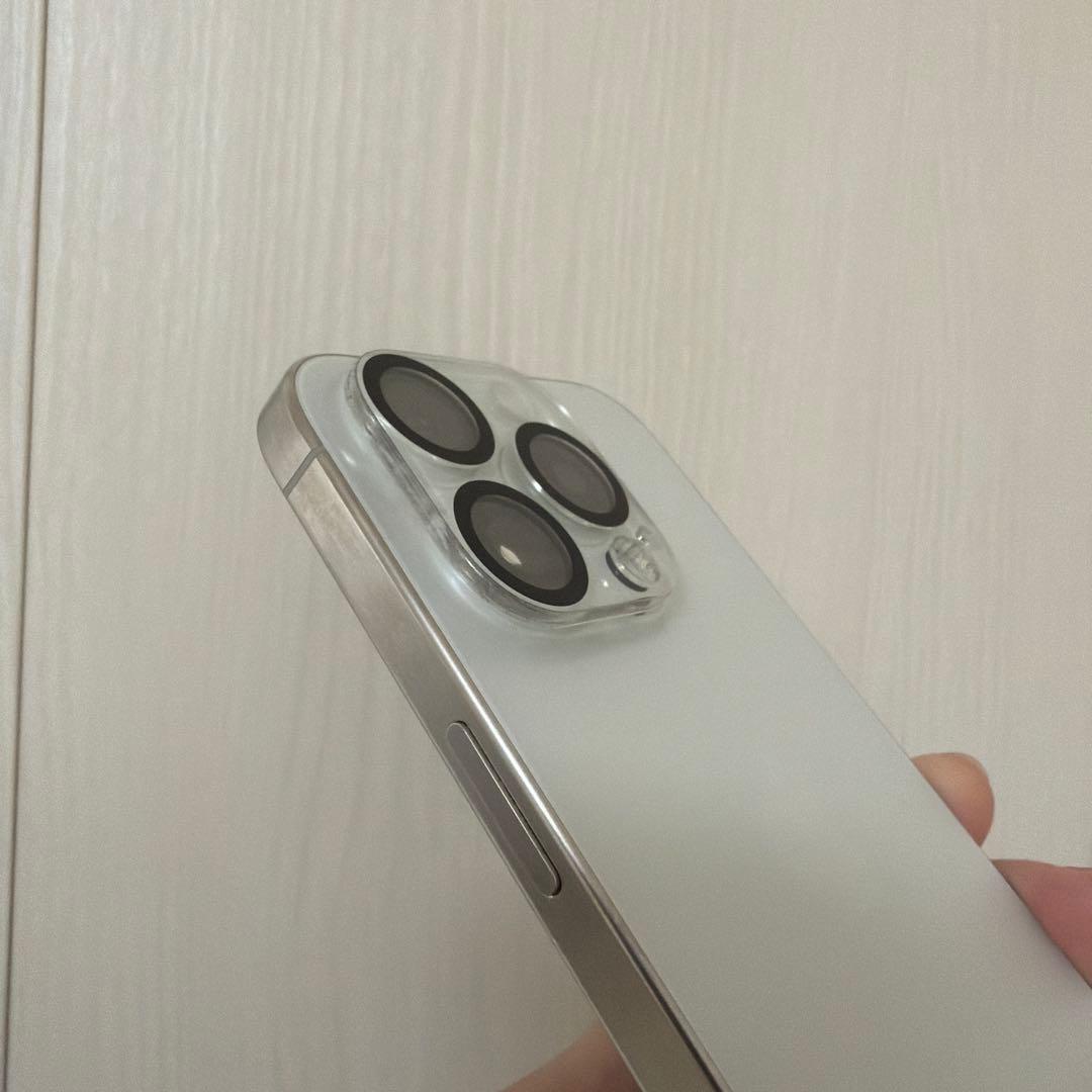 【超美品】iPhone 15 Pro 128GB 本体