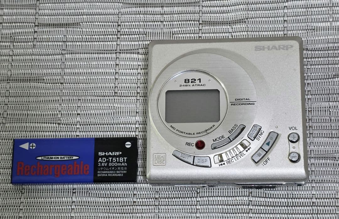 SHARP　シャープ MD-MT821-S 電池付