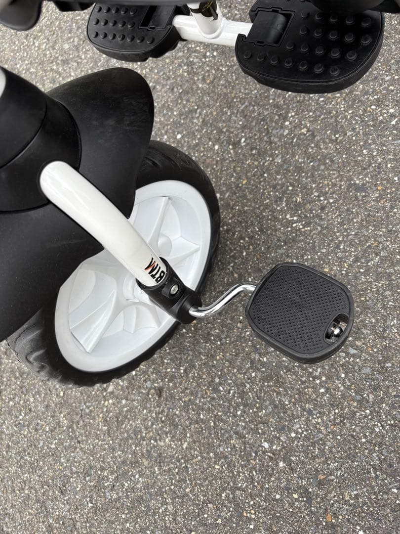 BTM 三輪車 折りたたみ ホワイト/グレー