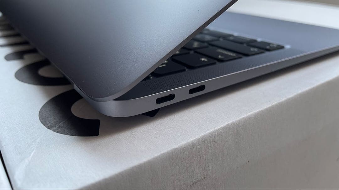 【おまけ付】MacBookAir 2020 M1 8GB 256GB