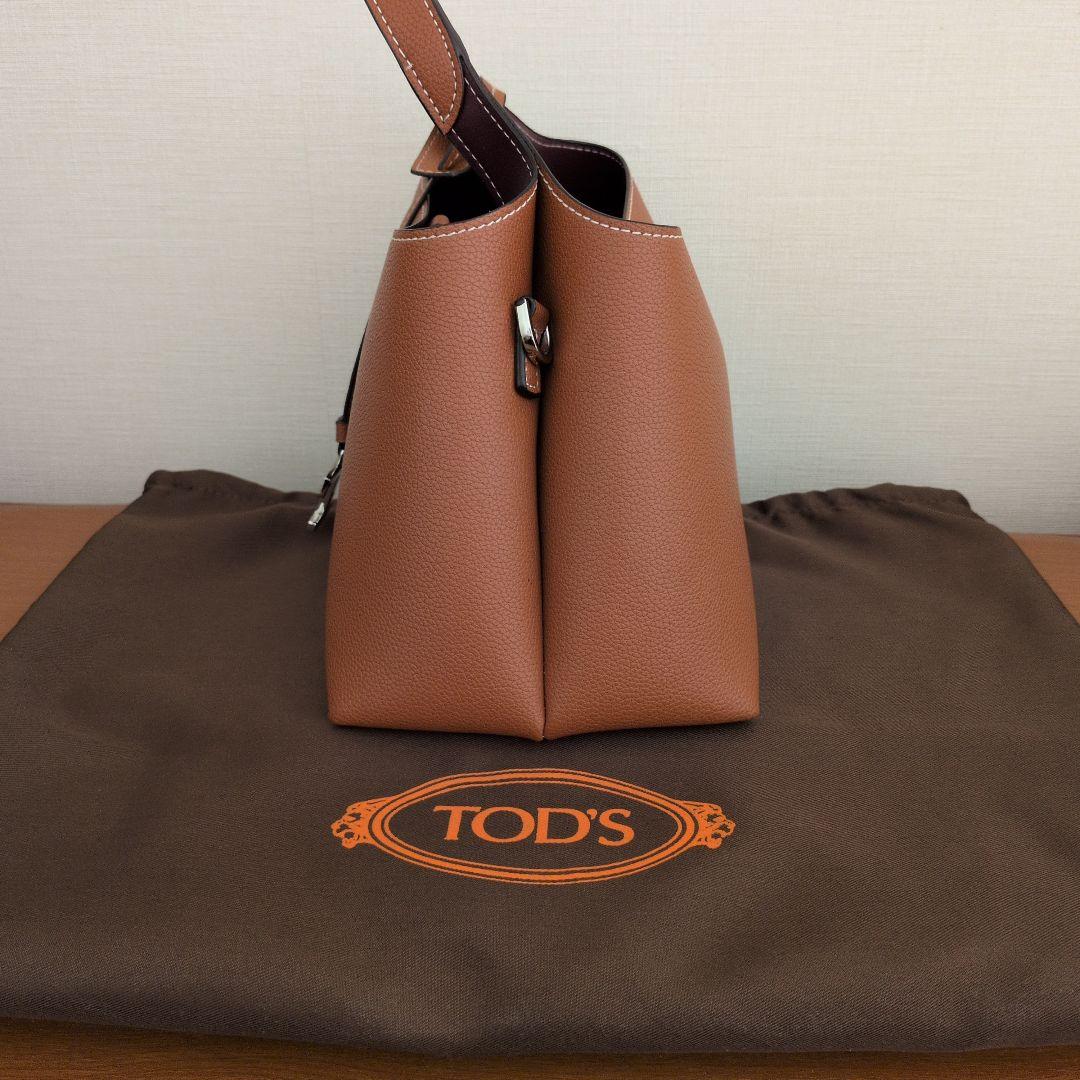 トッズ　Tタイムレスマイクロ　ハンドバッグ