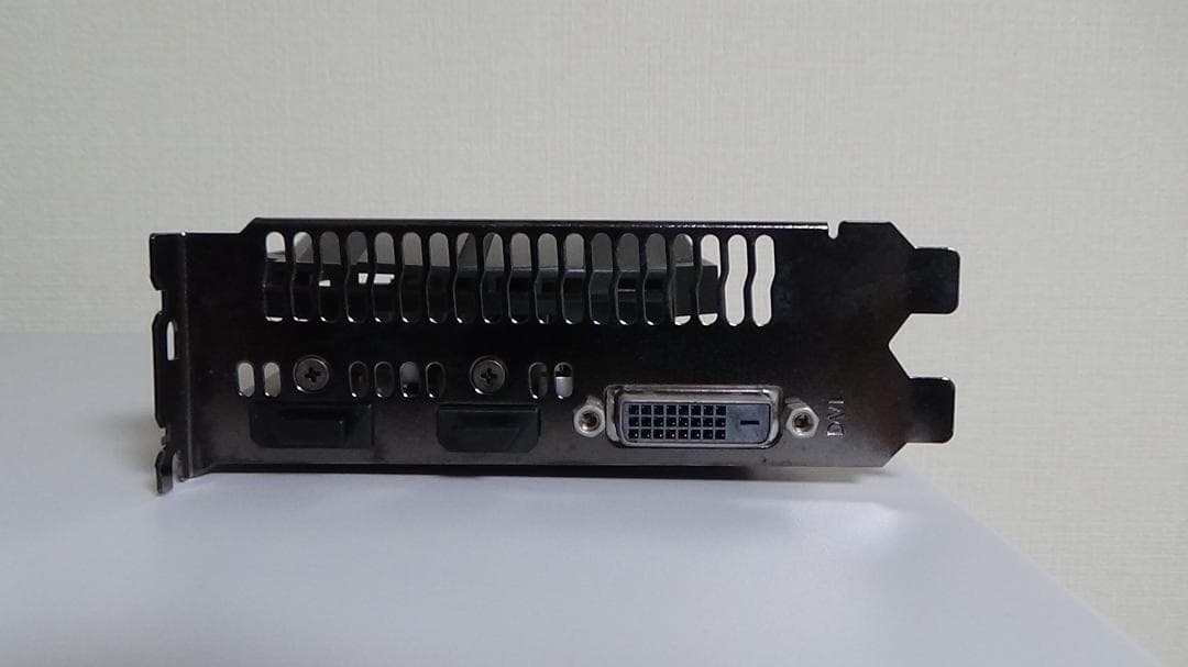 ASUS GTX1650 グラフィックボード