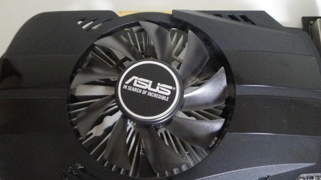 ASUS GTX1650 グラフィックボード