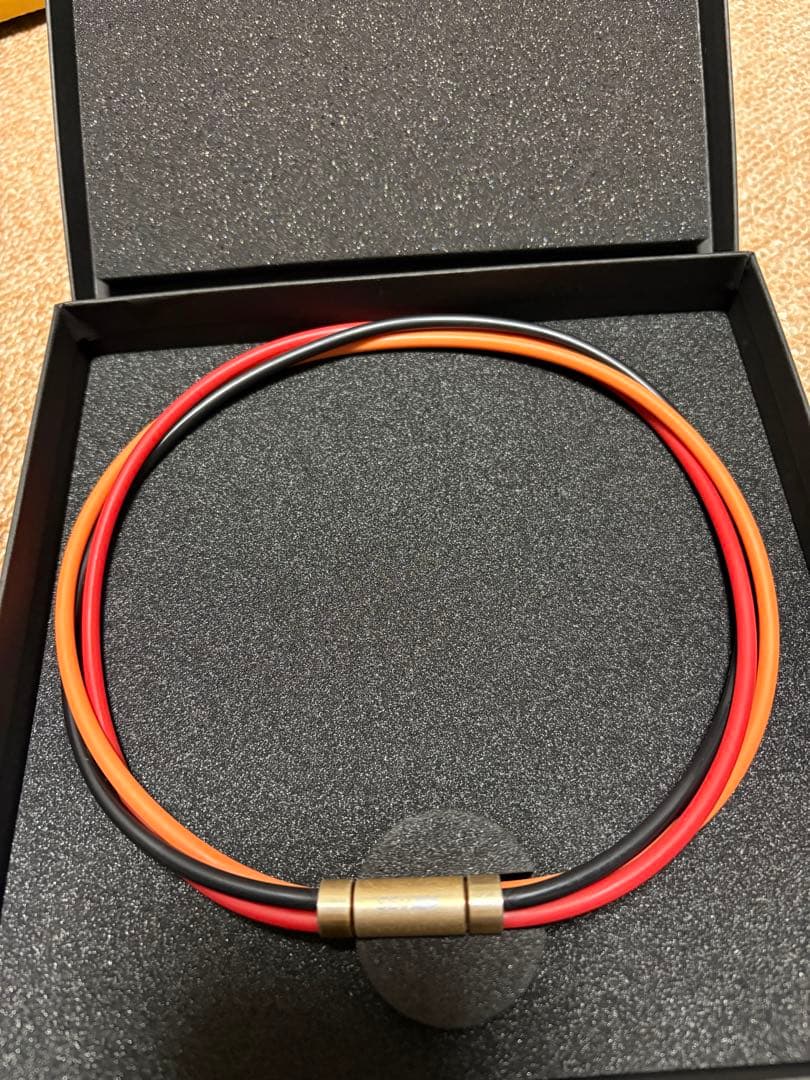 ゆ*ー様 SEV ルーパータイプ3G/サイズ48 ネックレス 赤・黒・オレンジ