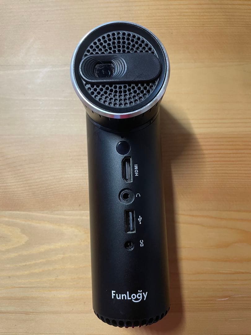 FunLogy X03 小型モバイルプロジェクター