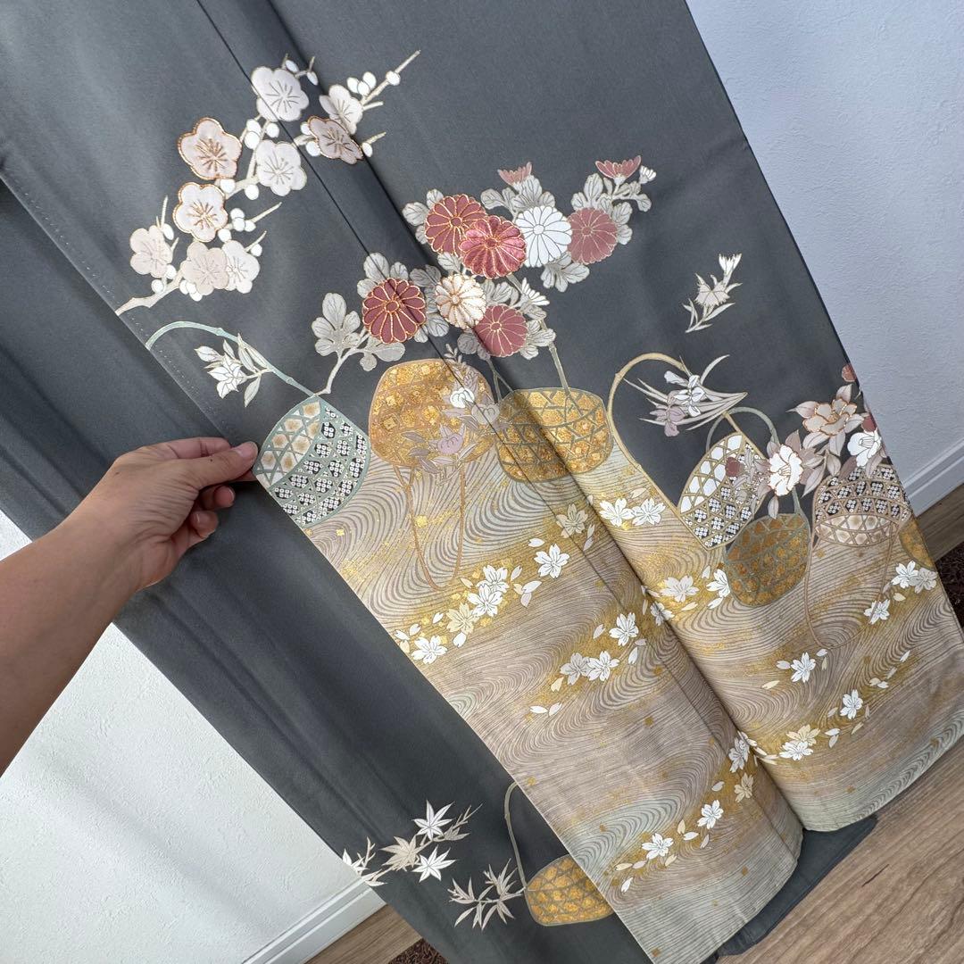 超美品　正絹　袷　現代　広襟　色留袖　着物　 164裄64 グレー　一紋　刺繍