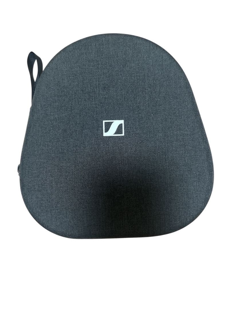 SENNHEISERのMOMENTUM4ワイヤレスヘッドホン ケース付き