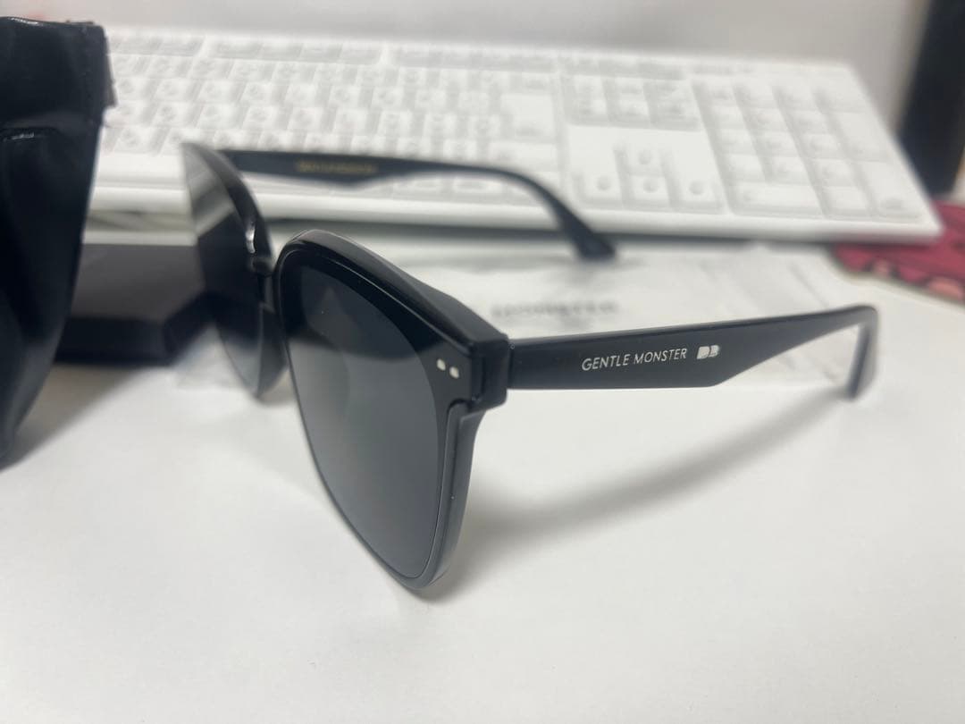 GENTLE MONSTER サングラス