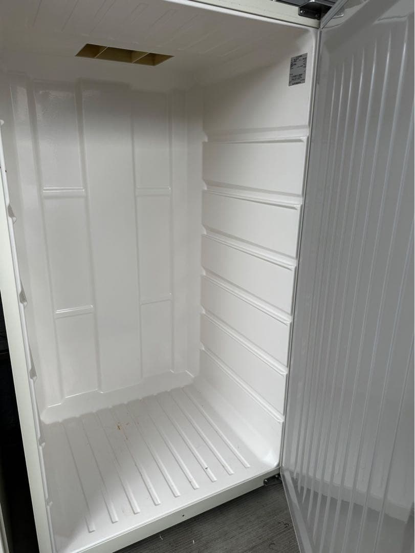 【えり】HOSHIZAKI 冷蔵庫 片開き ホワイト