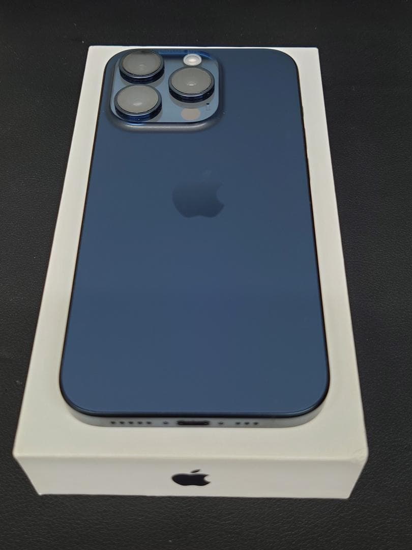 iPhone 15 Pro 本体 128G ブルーチタニウム 超美品