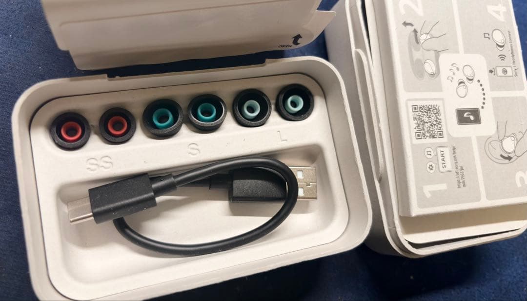 使用1ヶ月⭐︎SONY WF-1000XM5 ブラック⭐︎おまけ付き