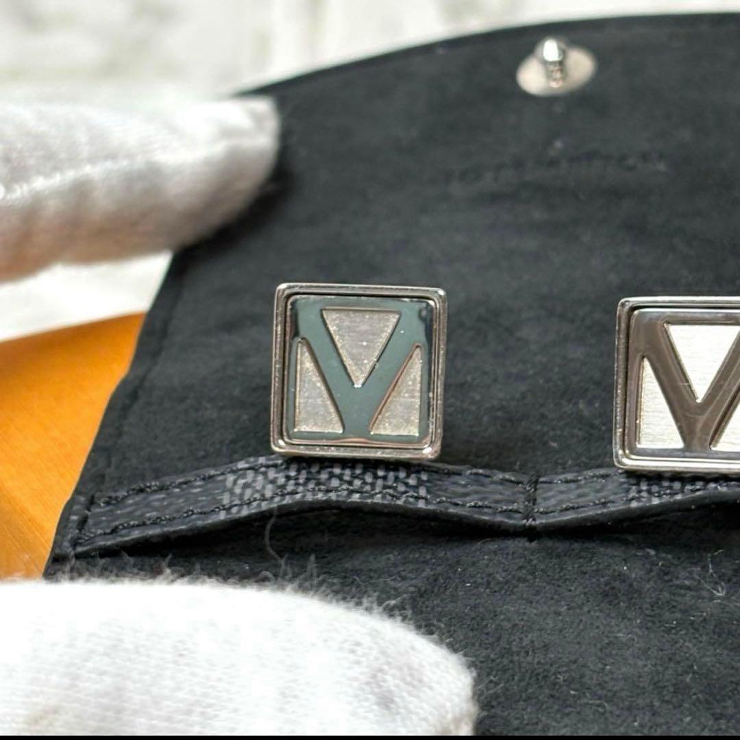 ルイヴィトン　LOUIS VUITTON カフス　カフリンクス　M61986