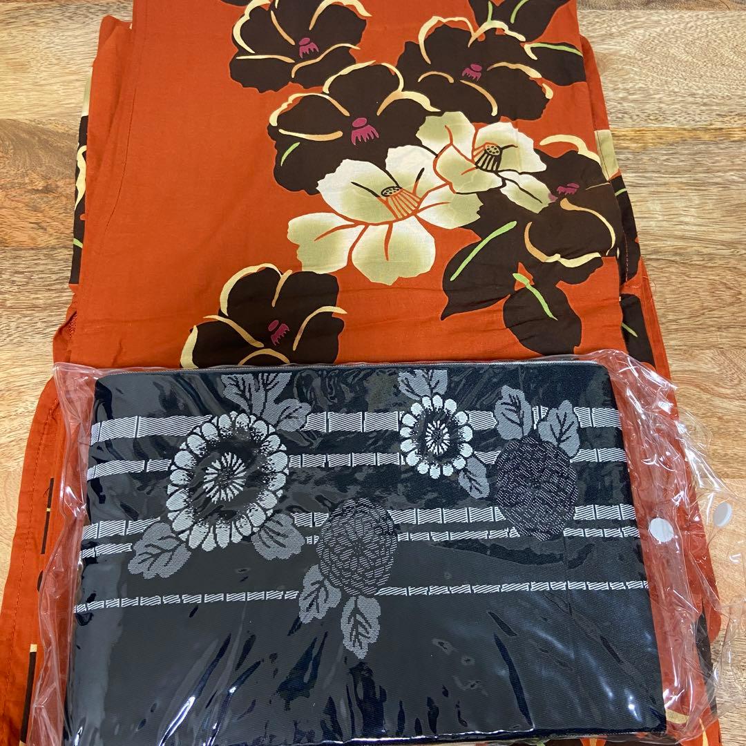 【24時間発送】【安心メルカリ便】着物屋さんの浴衣　帯付き　オレンジ　ボタン柄