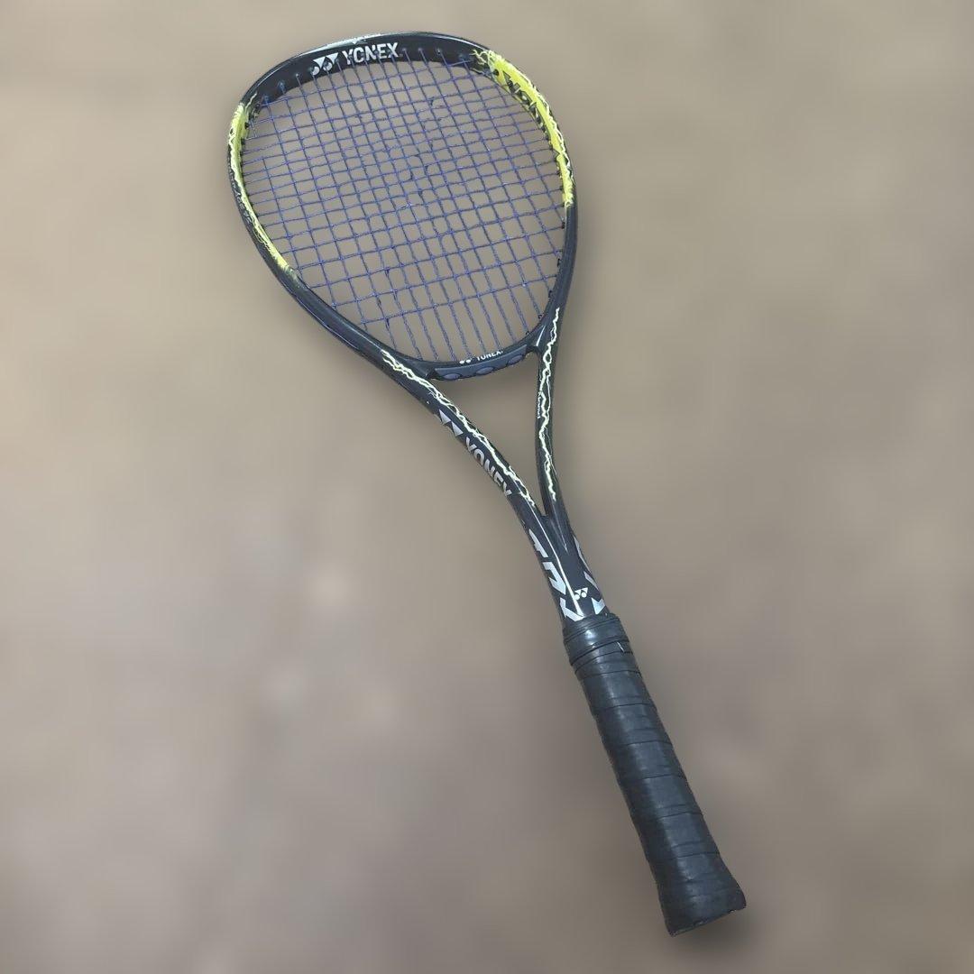 中古ボルトレイジ 7SテニスラケットUL1ガットヨネックスゲイル26ポンド