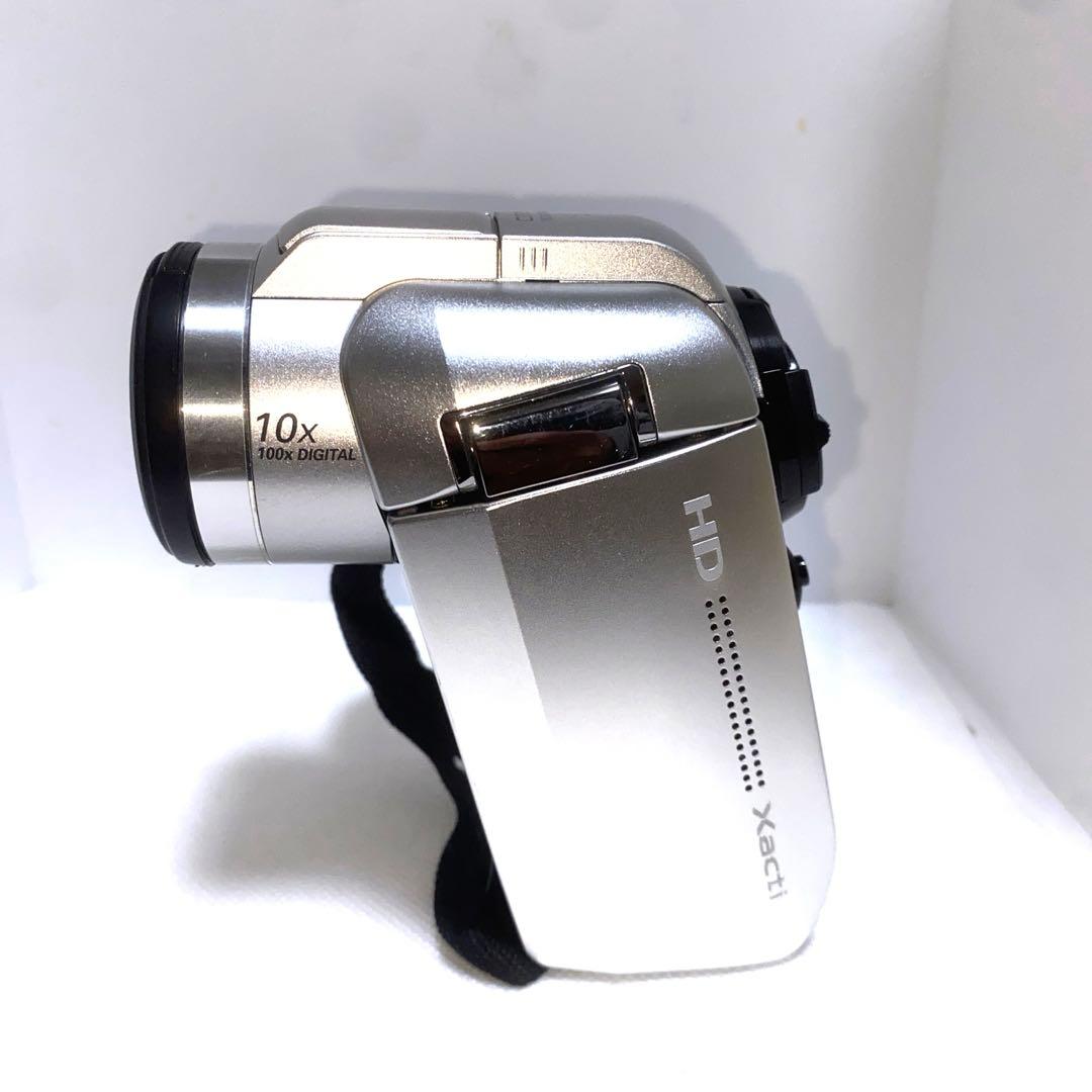 美動作品　SANYO Xacti DMX-HD1000 シルバー　デジカメ