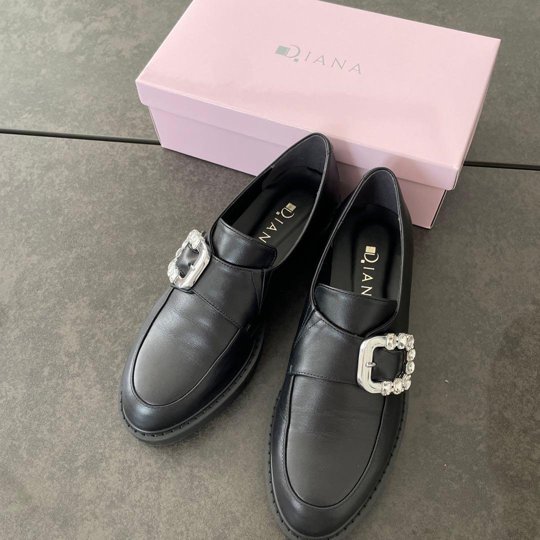 ダイアナDIANA ビジュー付きブラックローファー銀座正規店購入　新品