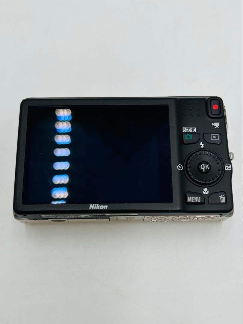 Nikon COOLPIX S6200 ニコン クールピクス デジカメ