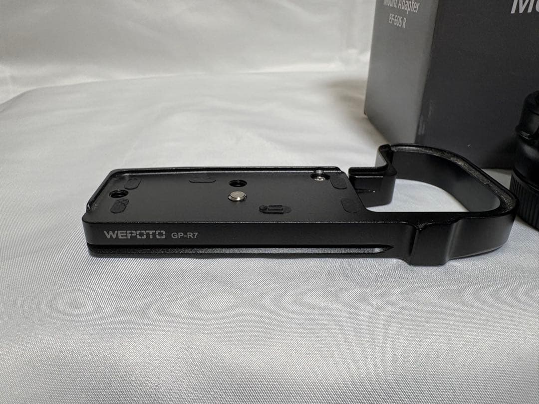 く*ん様 Canon EOS R7 ミラーレス一眼 18-150mmレンズキット