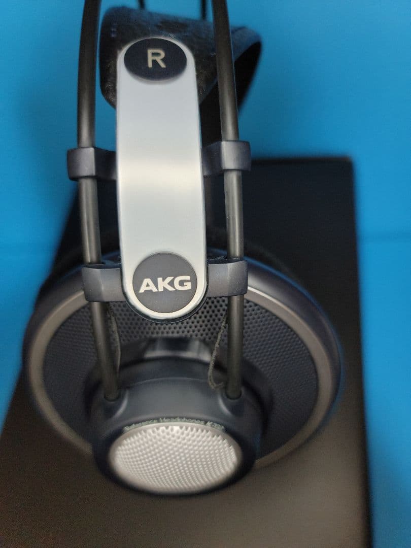 【美品】AKG K702