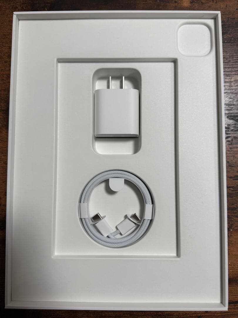 iPadpro 11インチ(第4世代) バッテリー100% Apple整備済み品