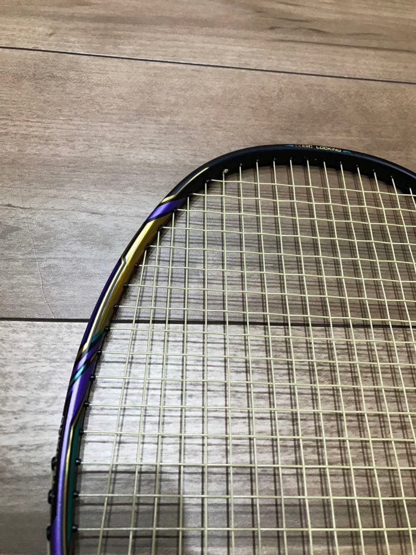 リーニン エアロナットAERONAUT 9000i バドミントンラケット