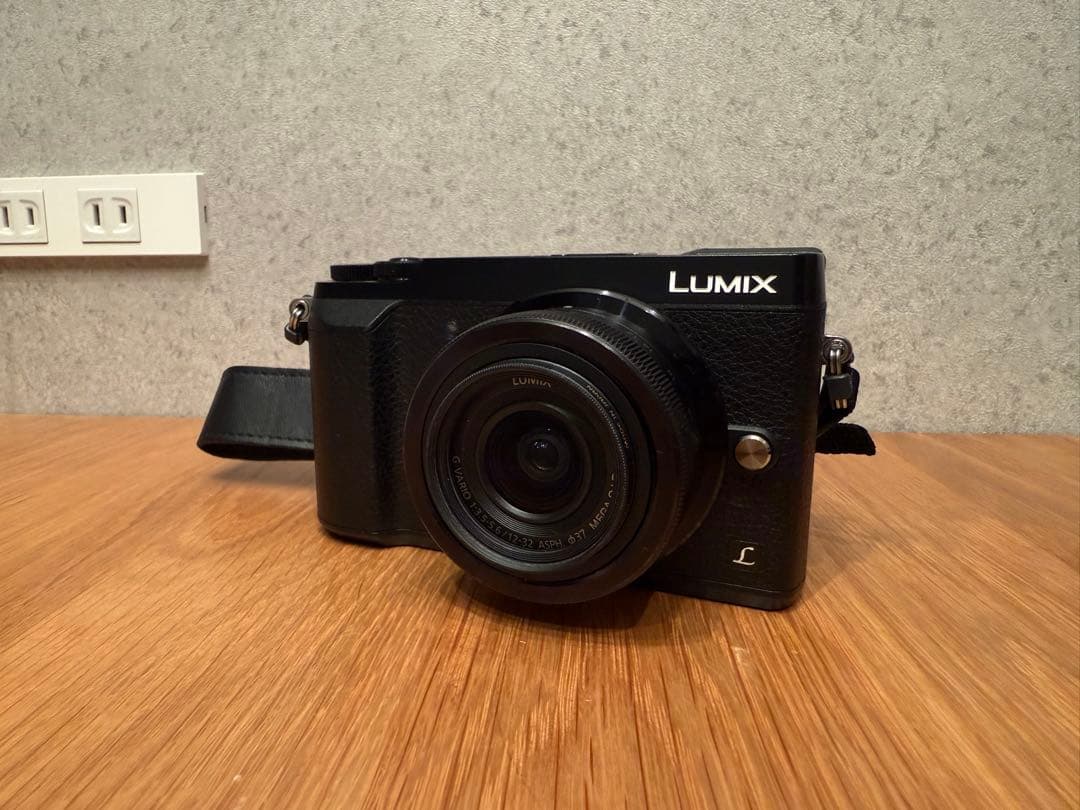 【超美品】Panasonic GX7MK2K LUMIX 12-32mm