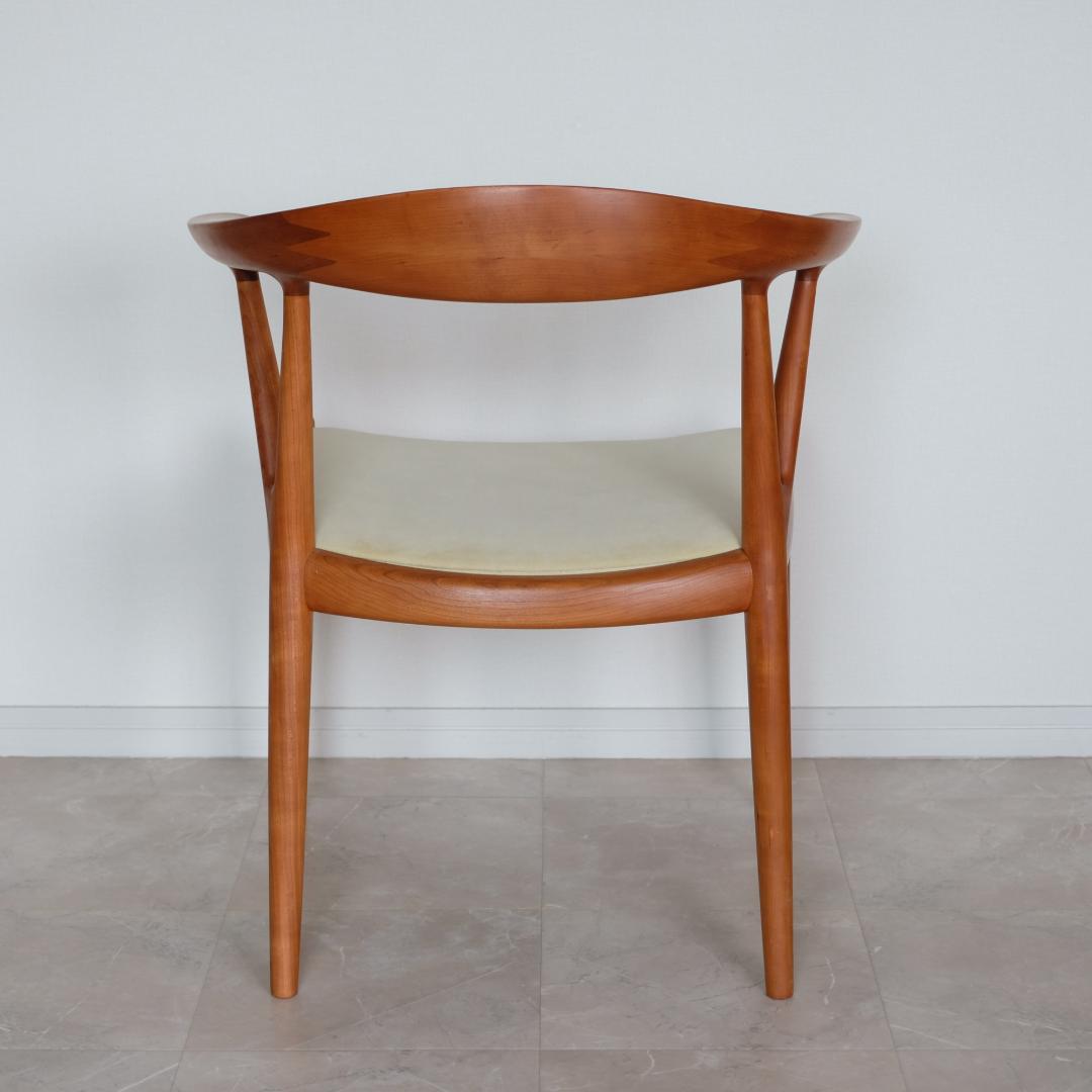 k*2様 【美品｜メンテ済み】Vチェア　家具蔵（KAGURA）　チェリー材②