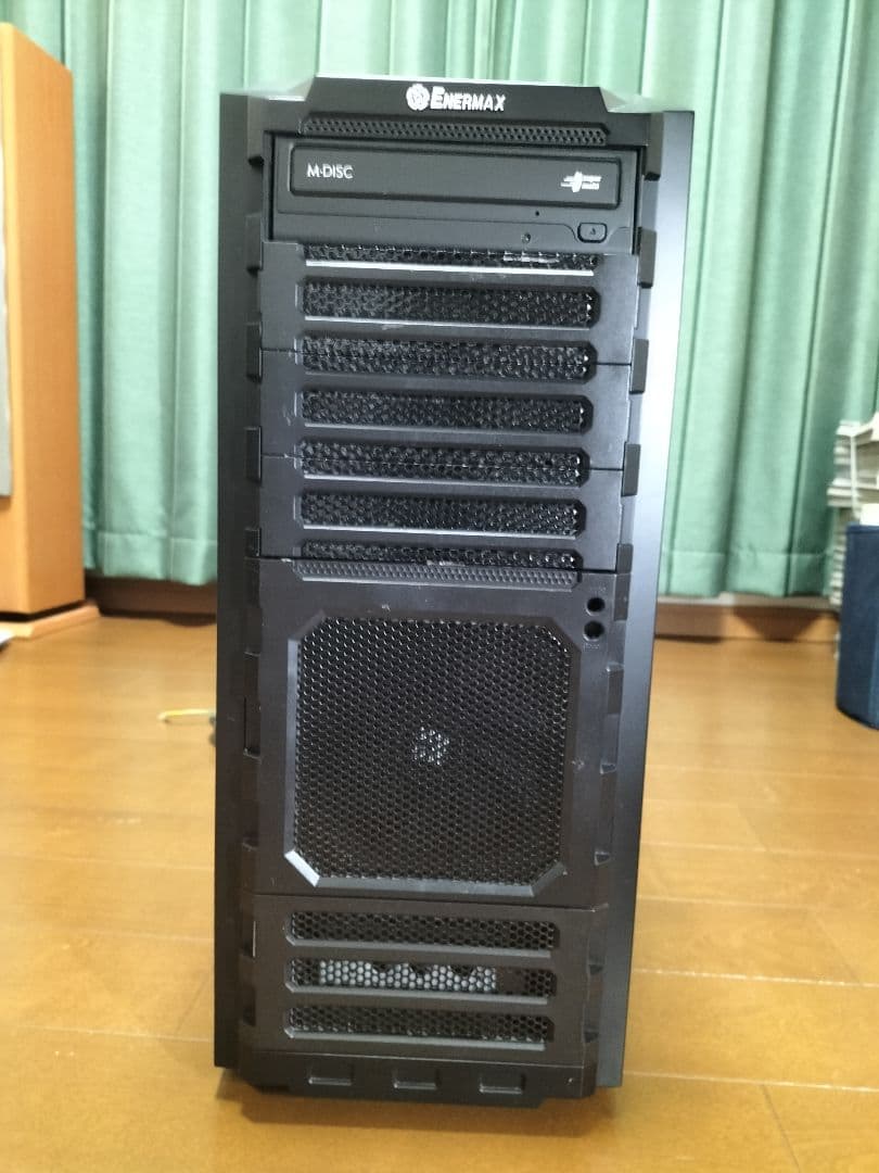 デイトレ 4画面 Windows11 GT 710搭載 Z77 i5