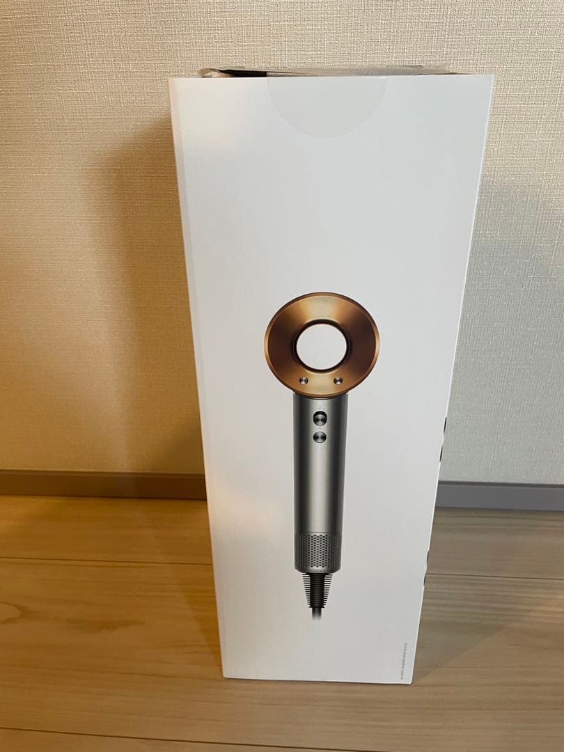 ★新品・未使用★Dyson supersonic HD08 ドライヤー