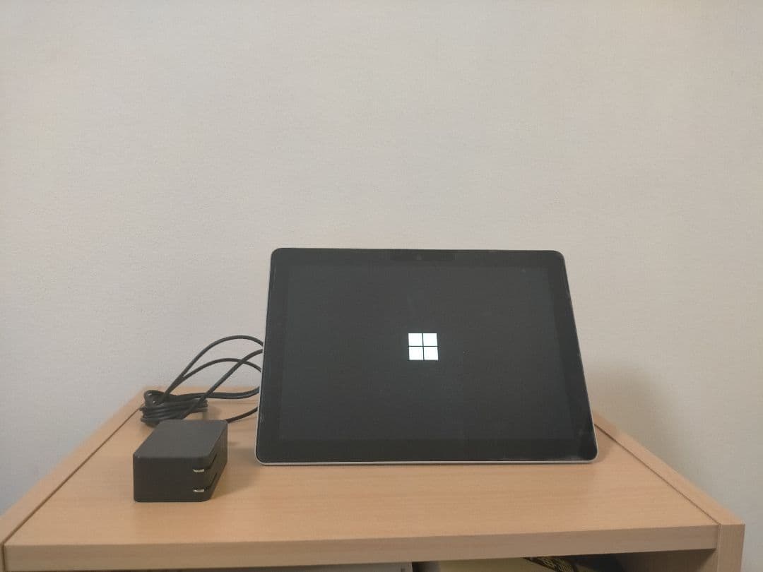 Microsoft Surface Go.タブレット ホワイト