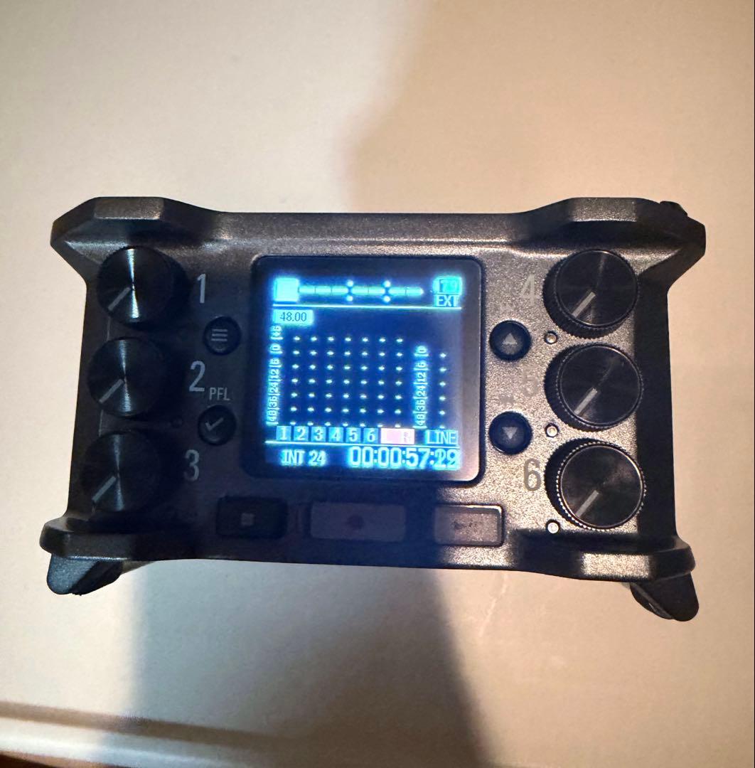 ZOOM F6 32bit フィールドレコーダー(BTA-1付)