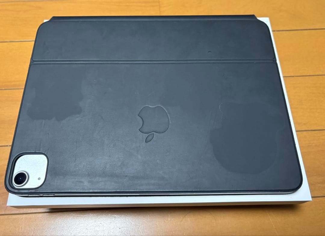 iPad air 第4世代 + Magic Keyboard 付き