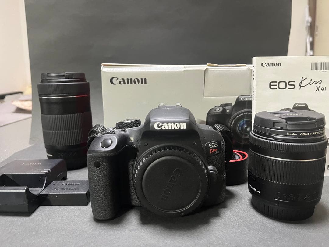 EOS Kiss X9i ダブルズームキット