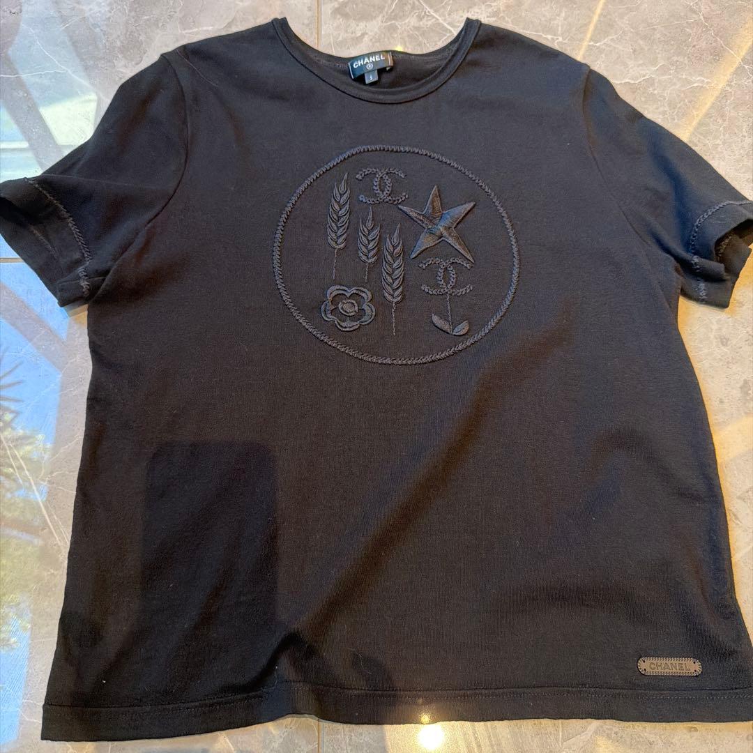 CHANEL ブラック 刺繍 Tシャツ 半袖