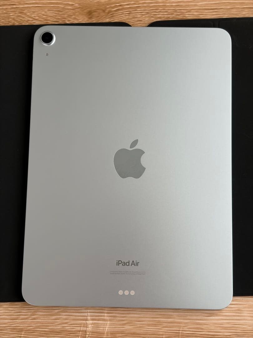 iPad AirM2 11インチWi-Fiモデル128GB 本体+ケース等おまけ
