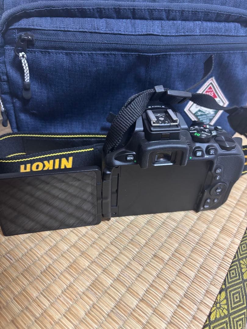 Nikon デジタル一眼レフカメラ　D5600 レンズセット　総撮影回数850枚