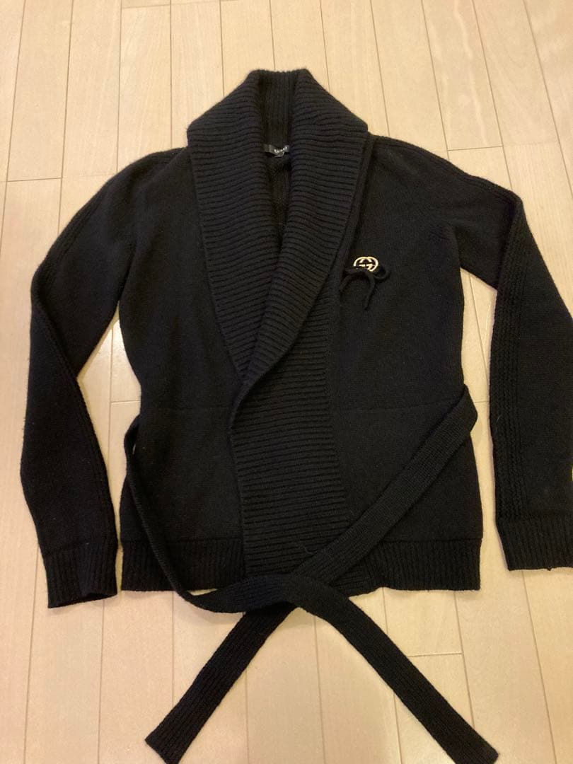 ☆GUCCI☆ ブローチ付き　ショールカラー カシミアニットカーディガン