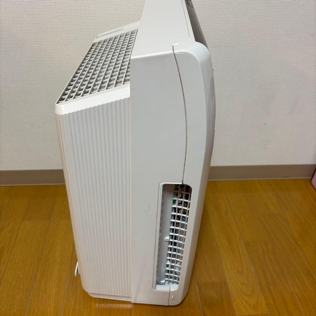 ダイキン空気清浄機2019年製　ACM80U-W