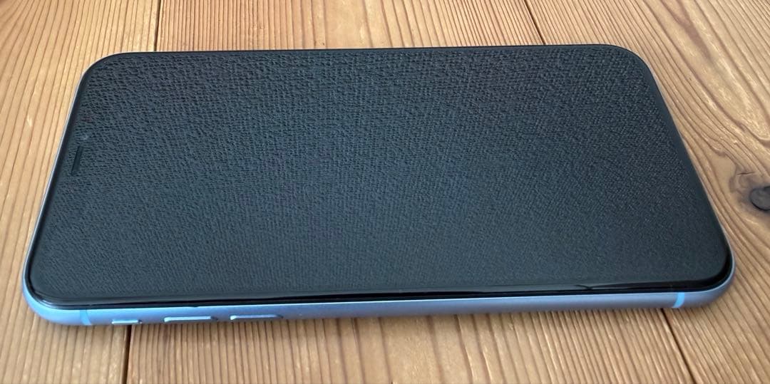 iPhone XR ブルー　128GB SIMフリー