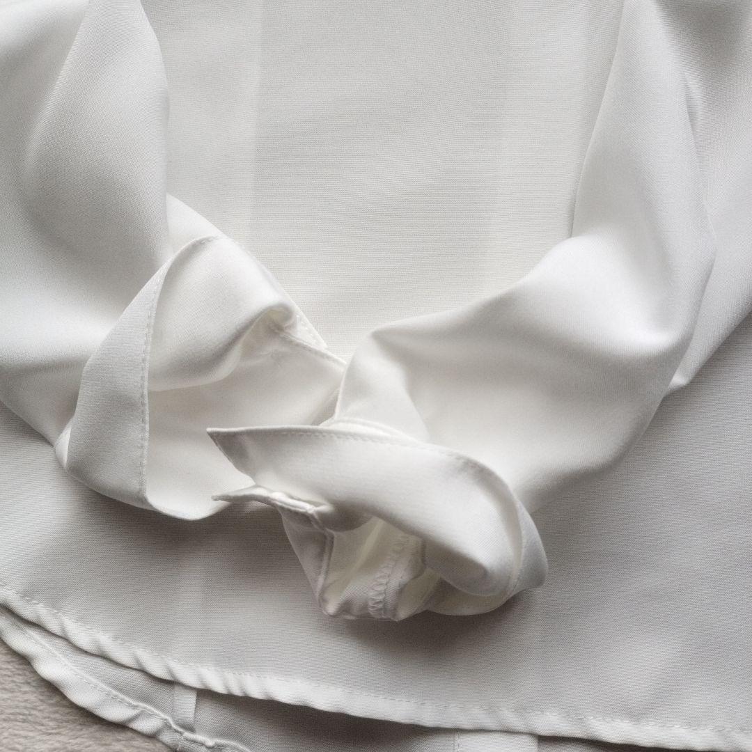 ヒロミチナカノ卒服女の子パンツスーツ　ブラック　ボウタイ　リボン　ブローチセット