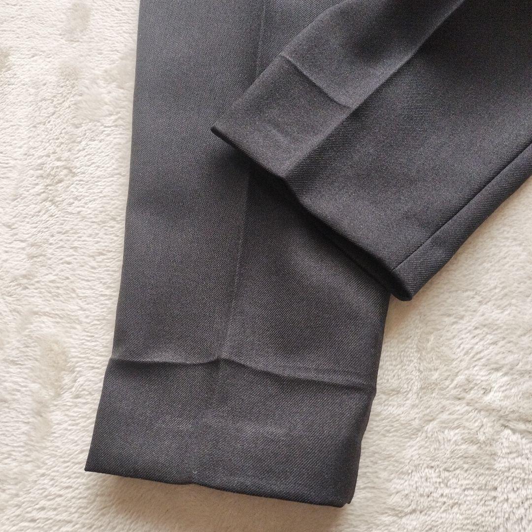 ヒロミチナカノ卒服女の子パンツスーツ　ブラック　ボウタイ　リボン　ブローチセット