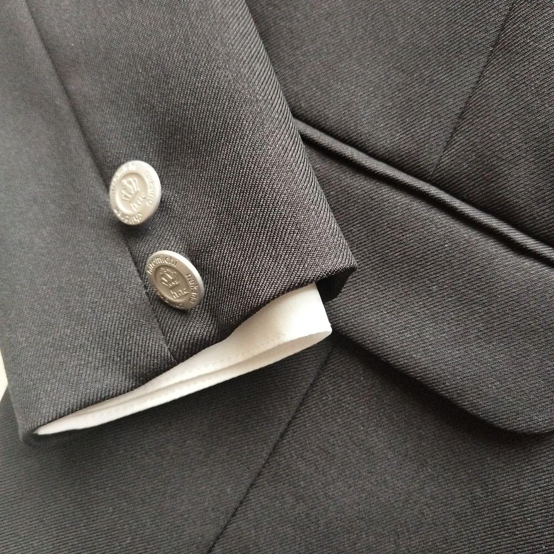 ヒロミチナカノ卒服女の子パンツスーツ　ブラック　ボウタイ　リボン　ブローチセット