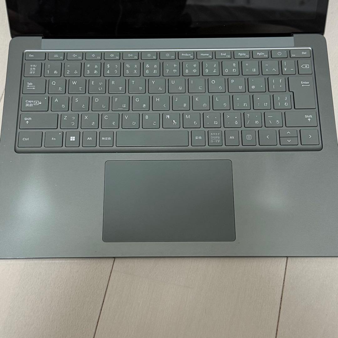 ⭐︎中古美品⭐︎surface laptop5 セージ色【充電器、箱付き】