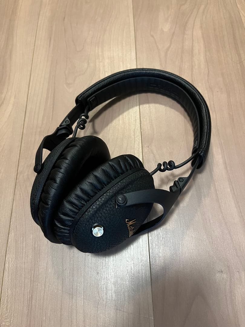 ヘッドホン Marshall Monitor III 3